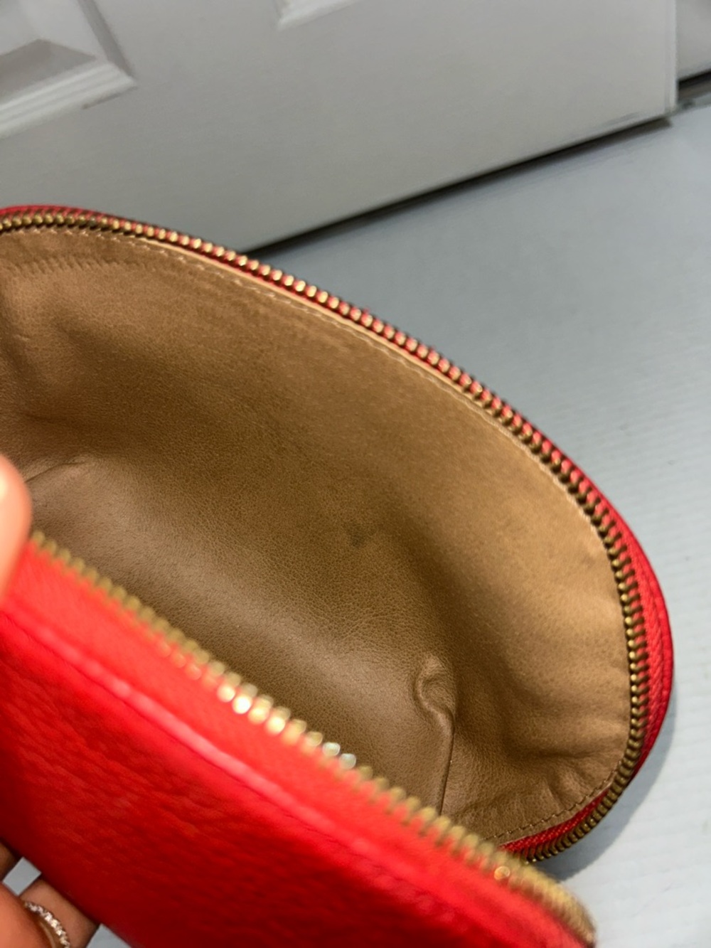 CUYANA Red Pebbled Leather Travel Make up Pouch - Picture 6 of 8